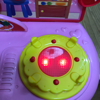 【良品】キティーままごとキッチン　おまけ付き🎶の画像