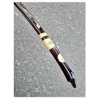 札幌【弓道 弓 14kg カーボン 粋シリーズ 別作】七尺三寸 並寸 濃茶色系 和弓 日本弓 弓具 本郷通店の画像