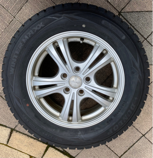 215\65R16 スタッドレスタイヤ