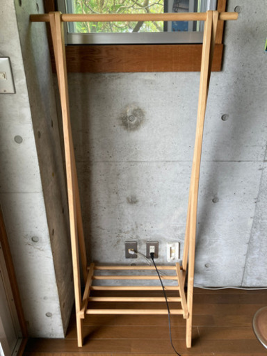 木製ハンガーラック