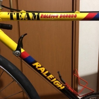 ラレー　チームバナナ　ロードバイク。の画像