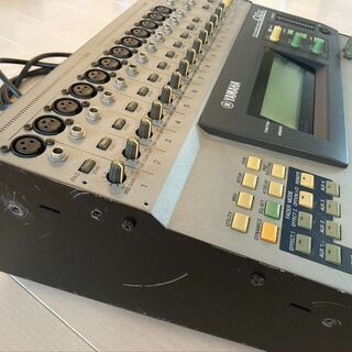 ＜＜無料＞＞ ミキサー YAMAHA ProMix 01vの画像