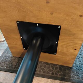 コーヒーテーブル 喫茶店テーブル 家具 木製 天板 金属足 高さ70cm 中古品 インテリア　2台の画像