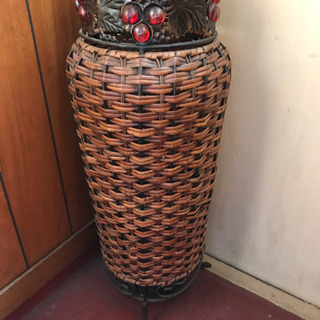 【取引き中】中古品　アジアン　お洒落な　傘立て