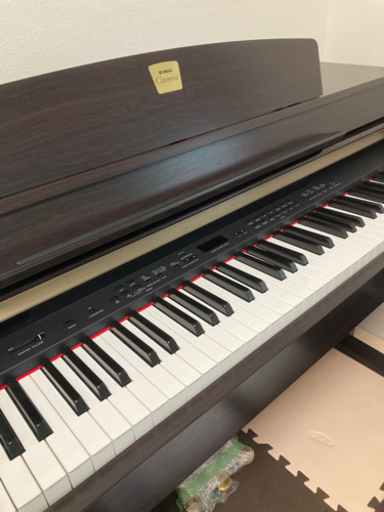 [取引相手決定]電子ピアノ　ヤマハ　クラビノーバ　Clavinova CLP-330