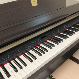 [取引相手決定]電子ピアノ　ヤマハ　クラビノーバ　Clavinova CLP-330