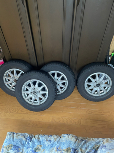 新品同様スタッドレスこの時期だからこそお買い得‼️