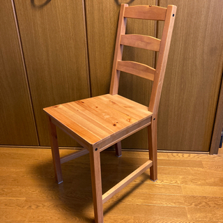 【取引中】木製チェアの画像