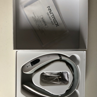 【値下げ】首EMS &温熱マッサージ機MYTREX MT-P-EHN19W【一度使用】の画像