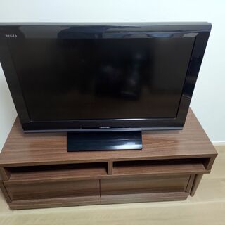 東芝　REGZA　32A8100　09年製　ラック付き