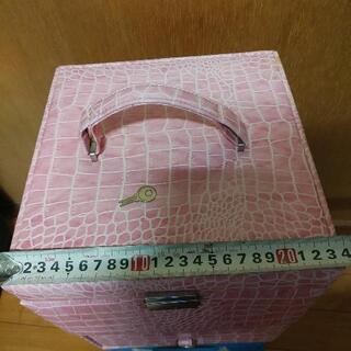 ⭐おすすめ⭐美品⭐鏡付き収納BOX⭐の画像