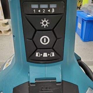 makita マキタ ML810 充電式エリアライト 本体のみ【リライズ野田愛宕店】【店頭取引限定】【中古】管理番号：ITGSRWDULQ58の画像