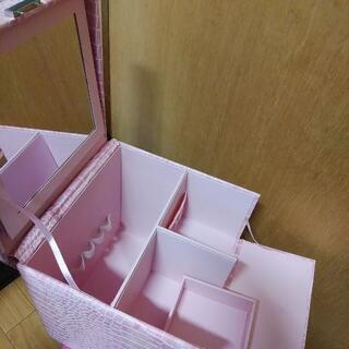 ⭐おすすめ⭐美品⭐鏡付き収納BOX⭐の画像