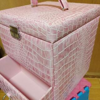 ⭐おすすめ⭐美品⭐鏡付き収納BOX⭐の画像