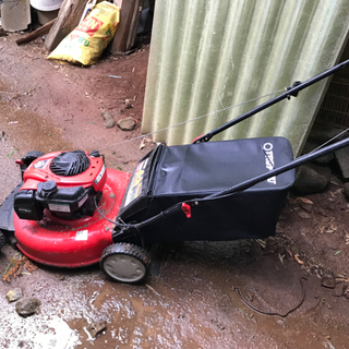 芝刈り機　140cc  4サイクルエンジン