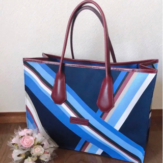 Longchamp ロンシャントートバッグ
