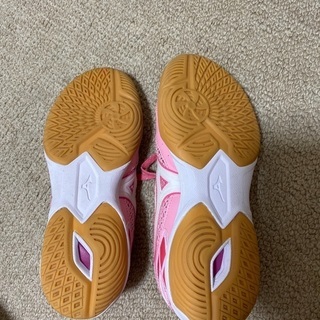 ミズノ　卓球シューズの画像