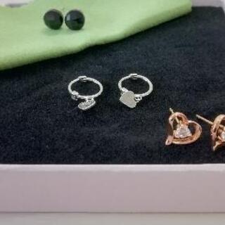 593◇未使用◇✨キュート✨ピアス3点セット