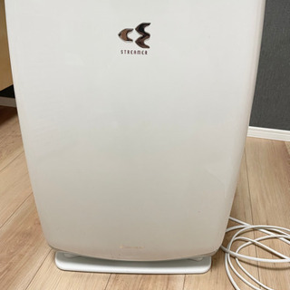 値下げ‼️DAIKIN加湿空気清浄機MCK55PKS-Wストリー...