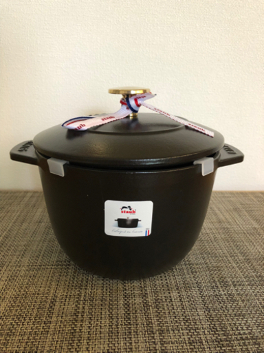 【新品未使用】staub ストウブ　ラ・ココット　GOHAN 16cm Mサイズ