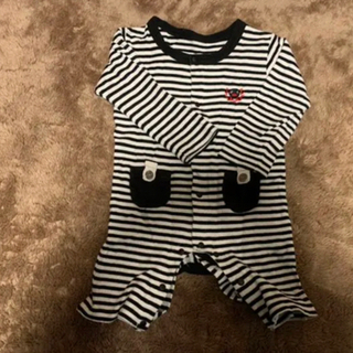 前開きロンパース