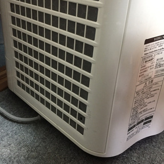 SHARP シャープ 加湿空気清浄機 23畳 高濃度プラズマクラスター7000 KC-F50-W 2017年製の画像