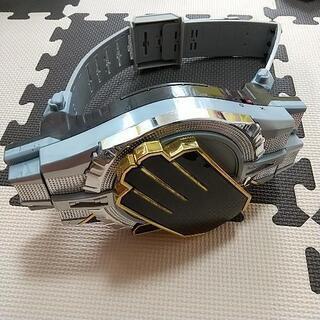 「取引成立」ウィザード変身ベルト