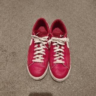 再々値下げ❗️NIKEスニーカーの画像