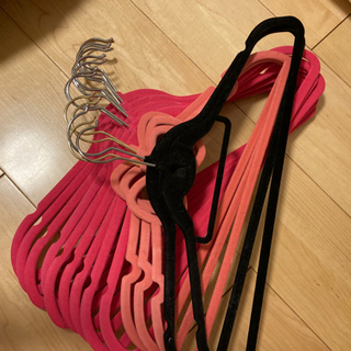 すべらないハンガー（お取引中）