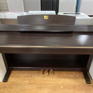 ヤマハ 電子ピアノ クラビノーバ CLP-330 中古の画像