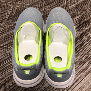 スニーカー　SKECHERS     の画像