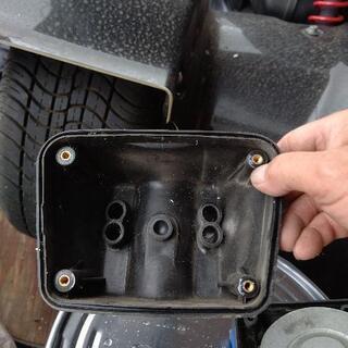 ホンダプレスカブのエアクリボックスの画像