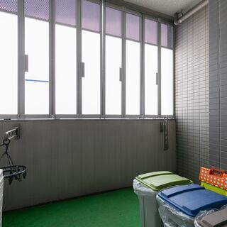 ※民泊撤退のため家具・家電・インテリアをまとめてを引取して頂ける方 民泊撤退のため家具・家電・インテリアをまとめてを引取して