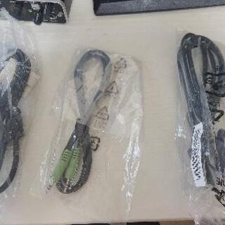 ディスプレイに付いてたケーブル3種