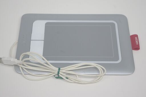 中古　Wacom ワコム　ペンタブレット Sサイズ CTH-461/S