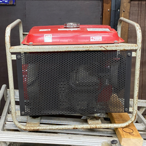 水害対策にどうぞ！   発電機 ヤンマー YSG 2006 2.0A ガソリンエンジン