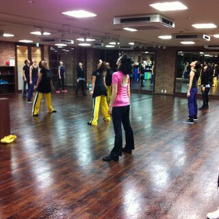 R+ダンササイズ ！  ラテン、オールディーズ、ワールドミュージックに合わせて楽しく踊りましょう！の画像