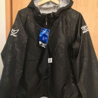 BERIK ベリック ウインドブレーカー