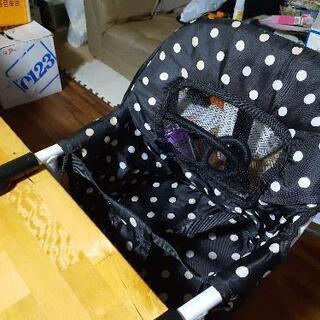 ベビーチェアの画像