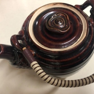 ご飯用土鍋と土瓶の画像