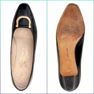 サルヴァトーレ フェラガモ 黒 ブラック レザー ガンチーニ 美人 パンプスの画像