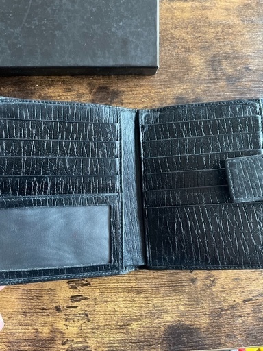 GUCCI 財布