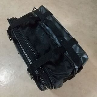 サイドバック２個セットの画像
