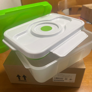 値下げ角型真空コンテナ　値下げしました。