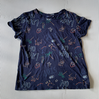 BERSHKA Tシャツ
