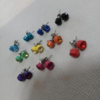 カラフル☆ピアス☆10点セット売りの画像