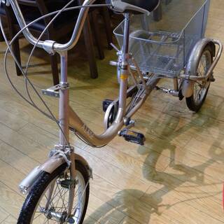 【中古品】自社配送可能　ALAISE　三輪自転車　18インチ　LEDライト付きの画像