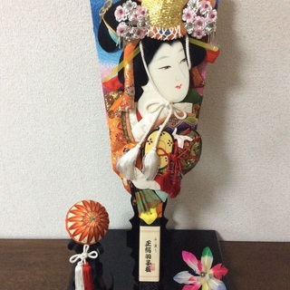 綺麗な羽子板飾り