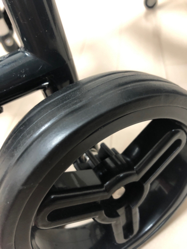 ■犬の車椅子 中型犬用4輪車いす 顎乗せ付 9～18kg位  歩行器 