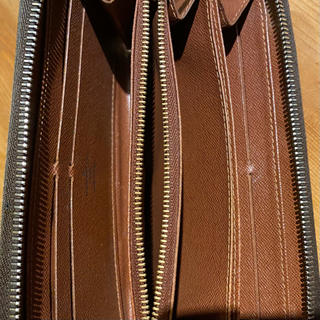 LOUIS VUITTON長財布の画像